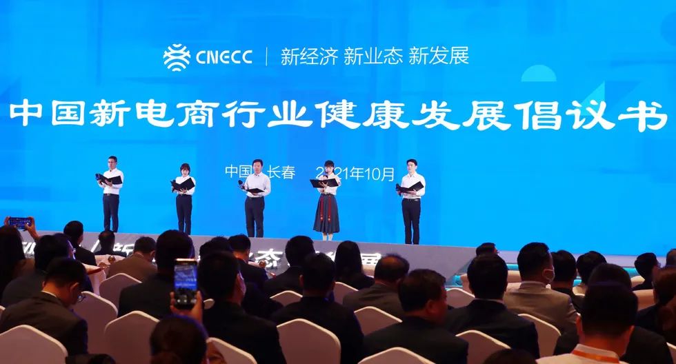 0cce69eaaba61f8c495f93c47b18e071.jpg